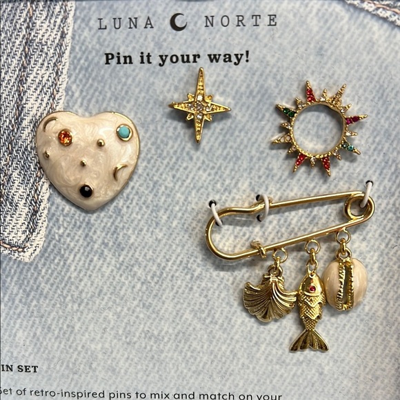 Luna Norte |  Nautical Motif Brooch Set 🌊🐠🐚 - Picture 1 of 8